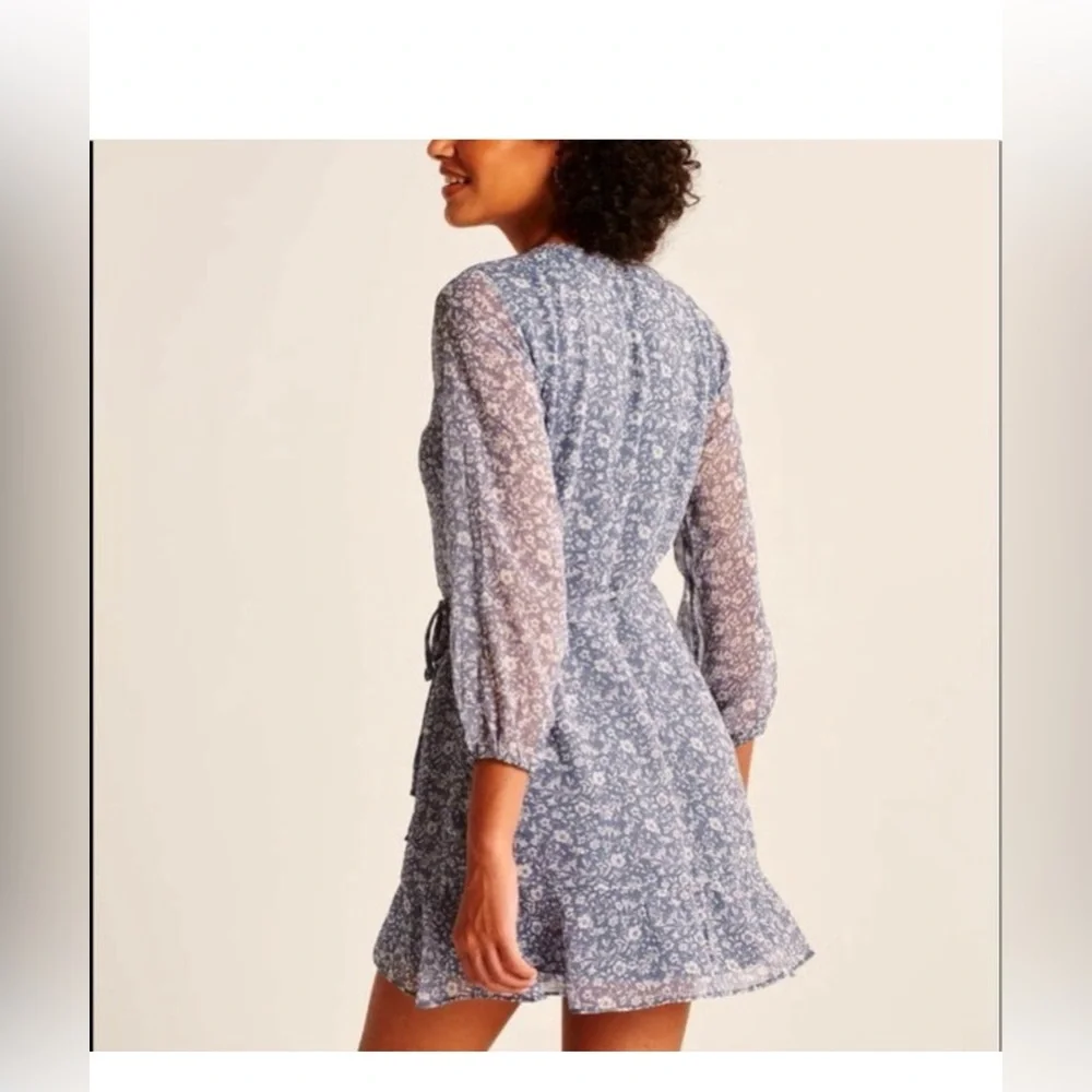 Abercrombie & Fitch Chiffon Wrap Floral Mini Dress Small - Picture 2 of 7